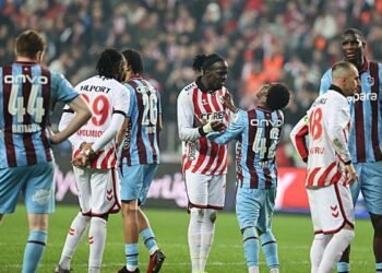 Trabzonspor penaltı kazandı! İşte o pozisyon