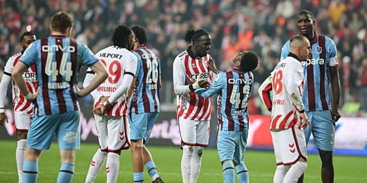 Trabzonspor penaltı kazandı! İşte o pozisyon