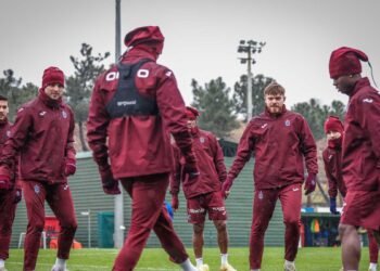 Trabzonspor’da Mısırlı.com.tr Fatih Karagümrük maçı hazırlıkları tamamlandı