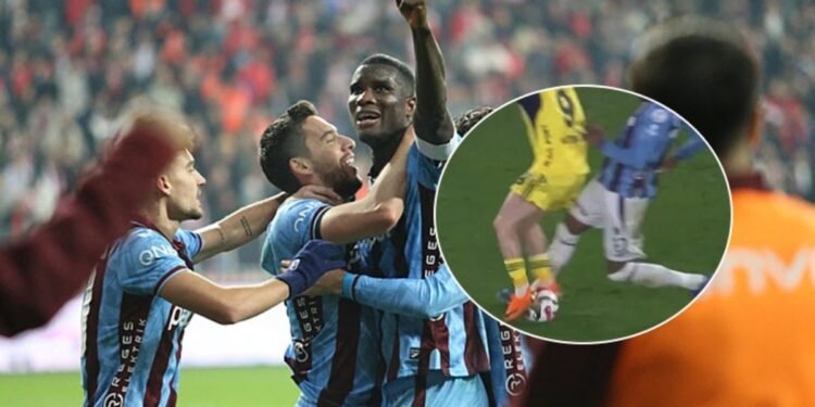 Trabzonspor’un golünde Fenerbahçe’den faul itirazı!