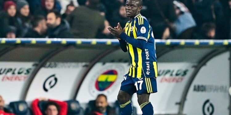 UEFA Avrupa Ligi’nden N’Golo Kante paylaşımı