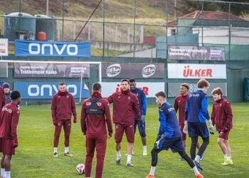 13 maçtır yenilmiyor