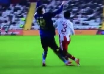 Ahmet Çakar, Hesap.com Antalyaspor-Fenerbahçe maçındaki o pozisyonu yorumladı