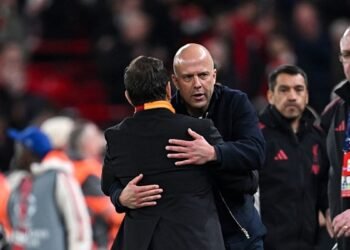 Arne Slot’tan flaş Galatasaray açıklaması!