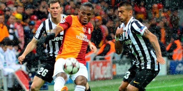 Arturo Vidal’e yöneltilen flaş soru! Yıldız isim “Galatasaray” dedi