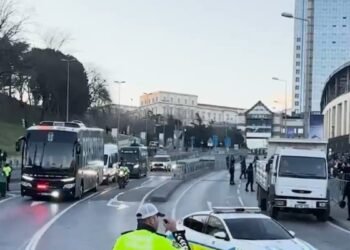 Beşiktaş kafilesi derbi için Dolmabahçe’ye geldi!