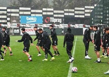 Beşiktaş’ta derbi hazırlıkları sürüyor!
