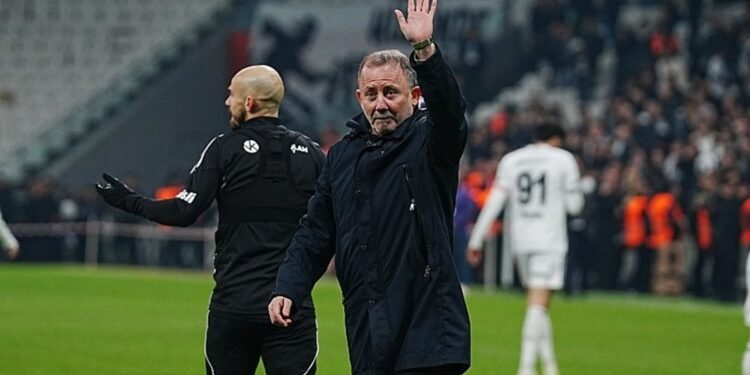 Beşiktaş’ta hedef desibel rekoru