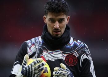 Beşiktaş’tan kaleye Altay Bayındır hamlesi! Manchester United ile transfer pazarlıkları sürüyor