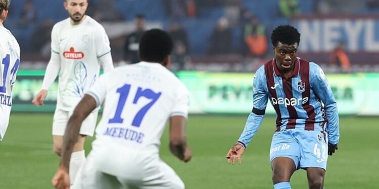 Christ Oulai’ye destek