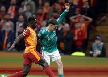 Davinson Sanchez rövanş maçında cezalı duruma düştü