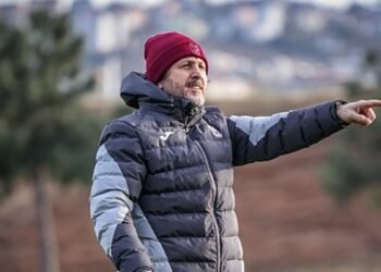 Deplasmanda başarıyı yakaladı