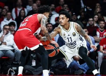 Fenerbahçe Beko deplasmanda mağlup!