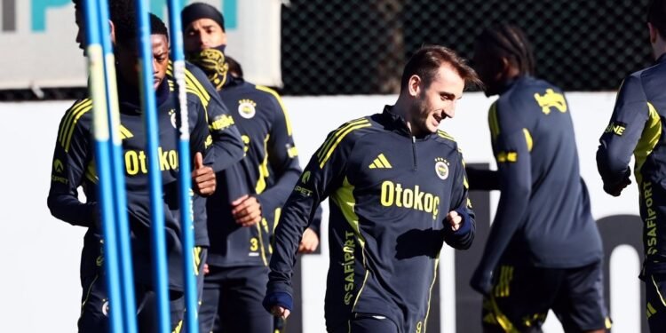 Fenerbahçe, Samsunspor maçına hazırlıklarını tamamladı