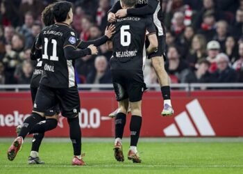 Fenerbahçe transferde düğmeye bastı: Hollanda harekatı!