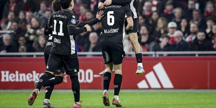 Fenerbahçe transferde düğmeye bastı: Hollanda harekatı!