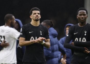 Fenerbahçe ve Galatasaray transferde karşı karşıya! En yüksek teklifi veren…