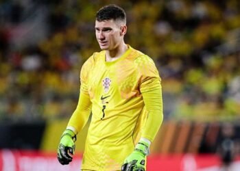 Fenerbahçe’de flaş Dominik Livakovic kararı! Takımda kalacak mı?