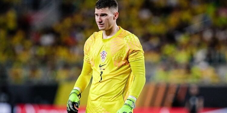 Fenerbahçe’de flaş Dominik Livakovic kararı! Takımda kalacak mı?