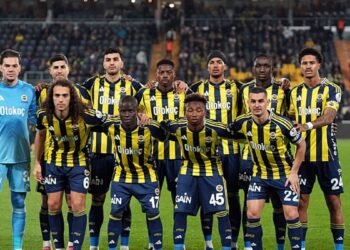 Fenerbahçe’de yaprak dökümü! Tam 11 isimle yollar ayrılacak