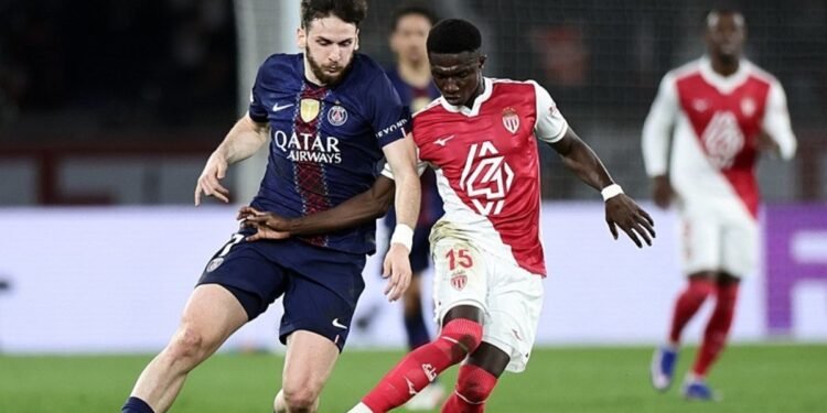 Fenerbahçe’den orta sahaya sürpriz hamle! Radarda Senegalli yıldız var