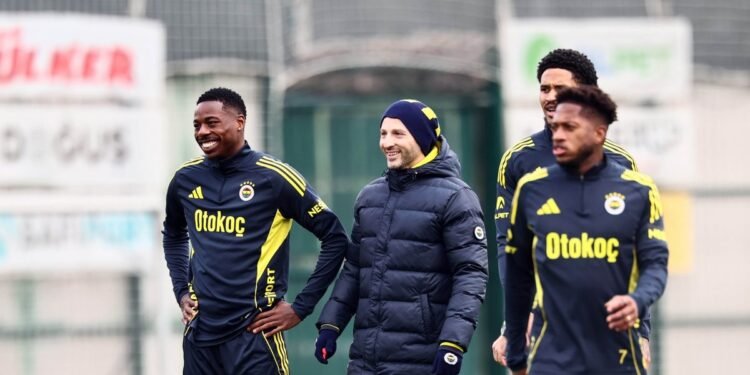 Fenerbahçe’nin Beşiktaş mesaisi sürüyor!