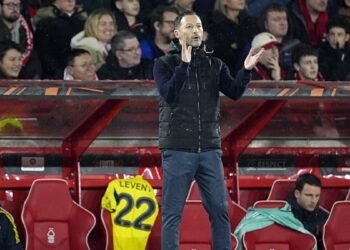 Fenerbahçe’nin listesinde 3 dünya yıldızı stoper var!