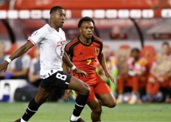 Fenerbahçe’nin Lois Openda transferinde işi zorlaştı!