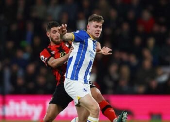 Fenerbahçe’yi Senesi transferinde üzen haber!