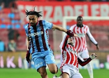 Folcarelli görüşme odasında