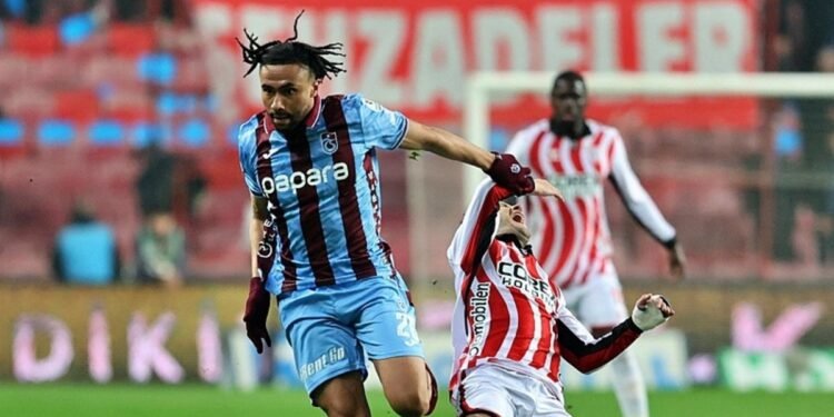 Folcarelli görüşme odasında