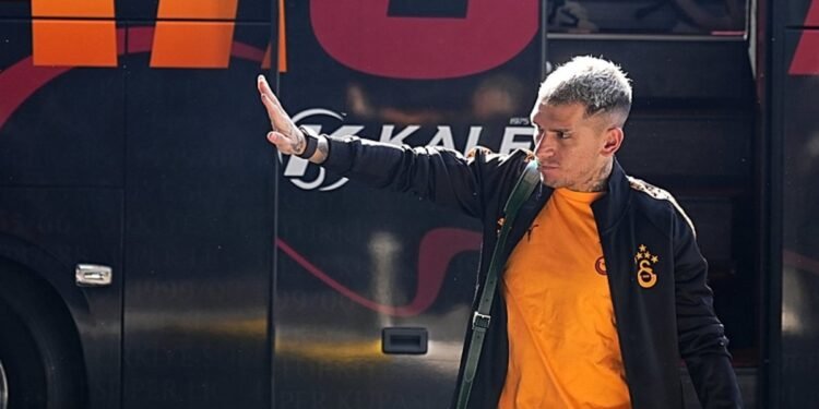 Galatasaray rövanş maçı için İngiltere’de!