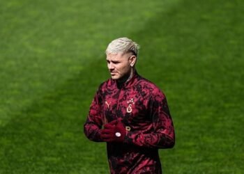 Gözler Mauro Icardi’de