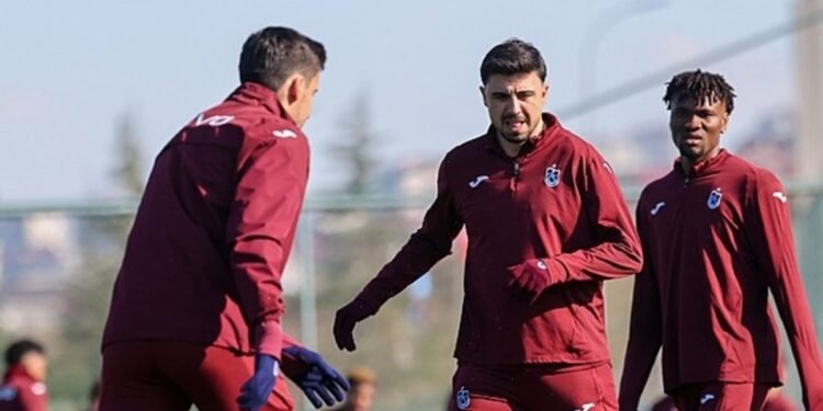 Hazırlıklar sürüyor