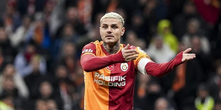 Icardi’nin menajerinden transfer açıklaması! “Telefon bile almadım”