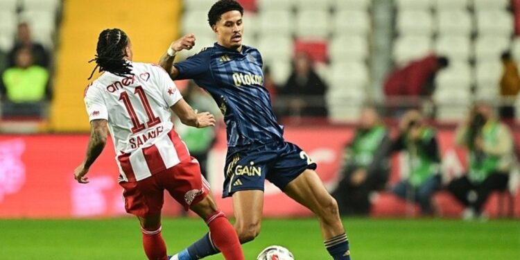 Jayden Oosterwolde, Samunspor maçı sonrası açıklamalarda bulundu.