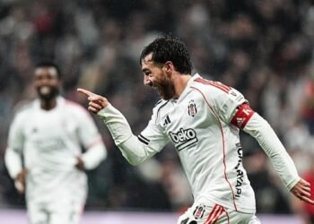 Kaptan 12’den vurdu