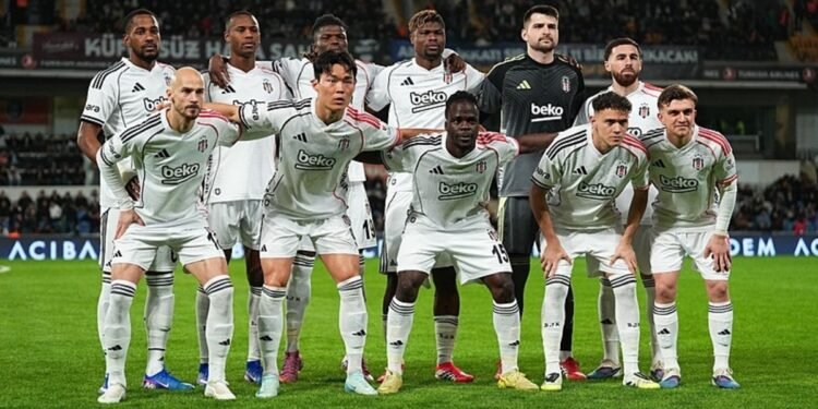 Kitabını al maça gel