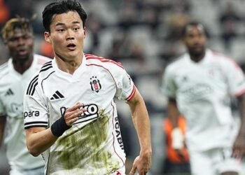 Kore Boğası alev aldı