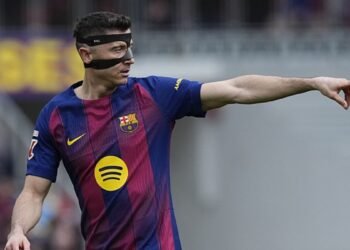 Lewandowski için flaş transfer iddiası! Beşiktaş ve Fenerbahçe…