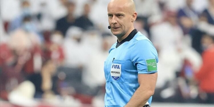 Liverpool-Galatasaray maçının hakemi açıklandı!