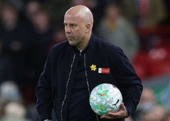 Liverpool Teknik Direktörü Arne Slot’tan flaş Galatasaray açıklaması!