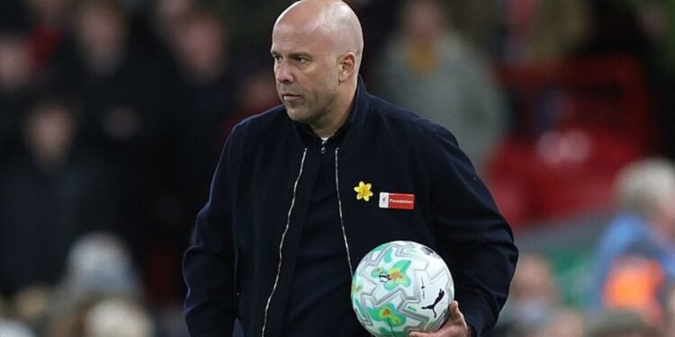 Liverpool Teknik Direktörü Arne Slot’tan flaş Galatasaray açıklaması!