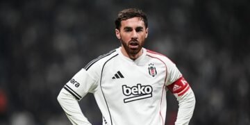 Orkun Kökçü’den flaş transfer kararı! Arne Slot onu çok istiyordu