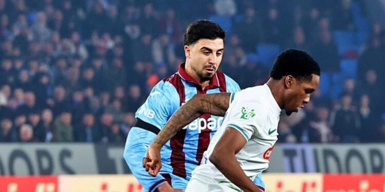 Ozan Tufan’dan kritik galibiyet sonrası açıklama: Onana’ya bir şey olursa kalede de oynarım!