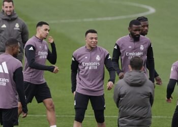 Real Madrid’in yıldızı Fenerbahçe’ye! Transferde flaş gelişme