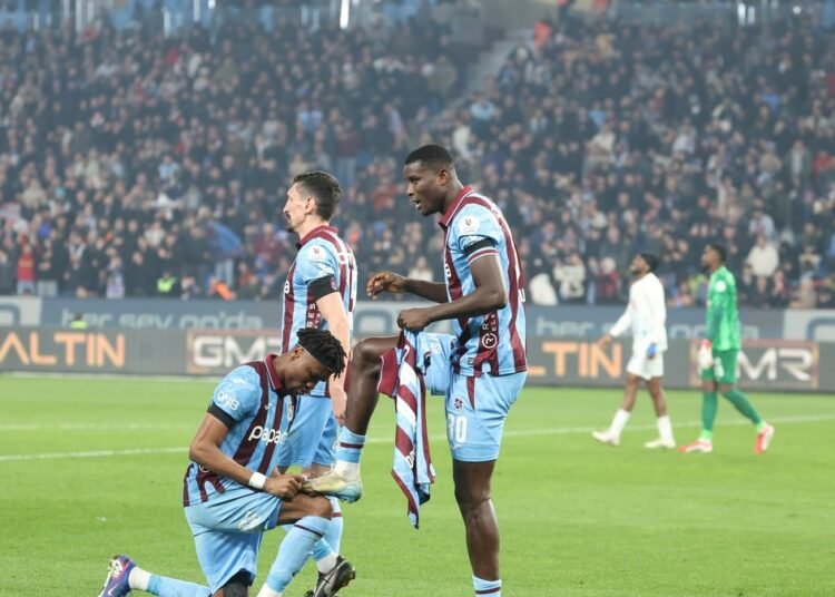 Spor yazarları Trabzonspor-Çaykur Rizespor maçını değerlendirdi
