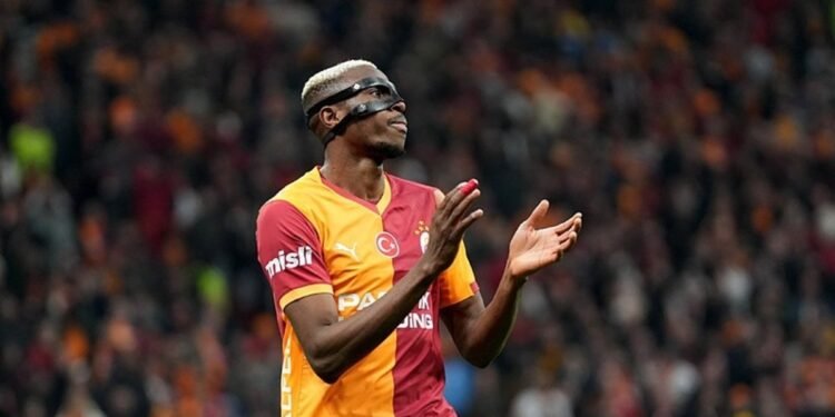 Victor Osimhen çalışmalara başladı