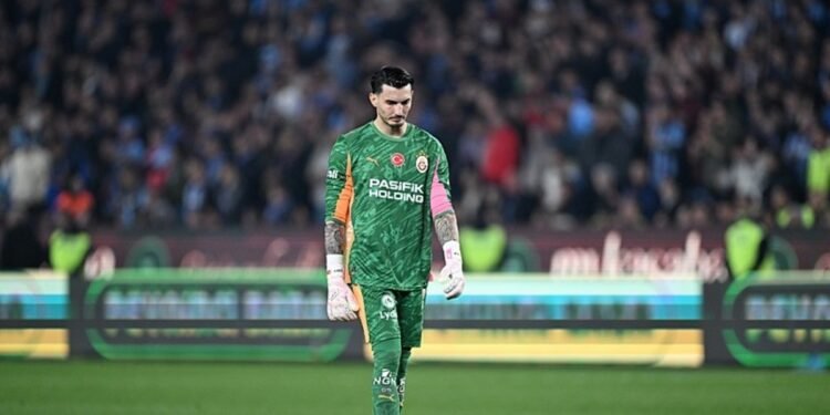 Avrupa devinden Uğurcan Çakır’a kanca! Galatasaray’ın transfer kararı…