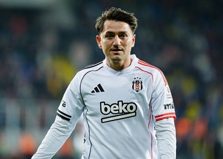 Beşiktaş mı, Fenerbahçe mi? Cengiz Ünder kararını verdi